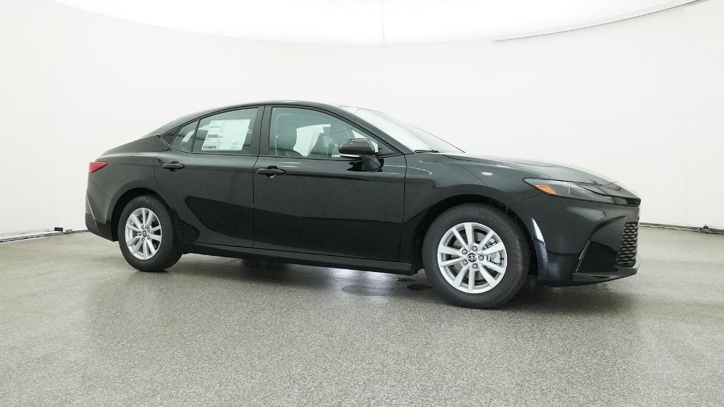 2026 Toyota Camry LE photo 28