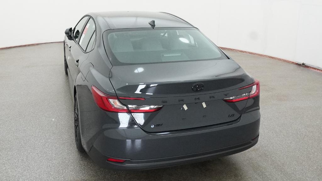 2026 Toyota Camry LE - Photo 17