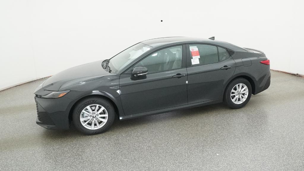 2026 Toyota Camry LE photo 4