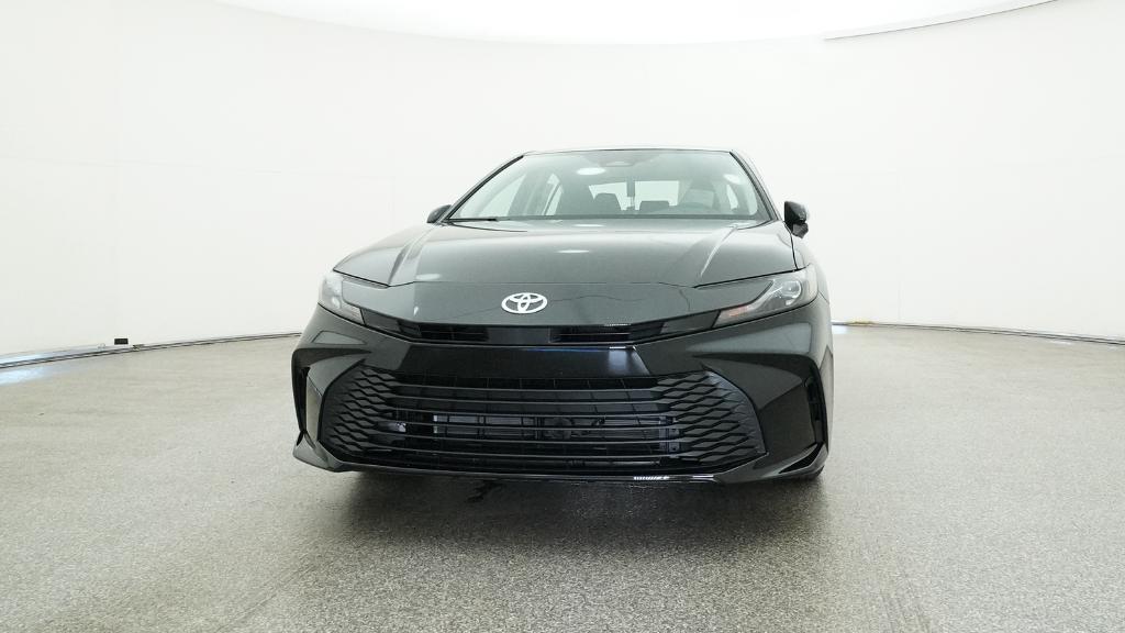 2026 Toyota Camry LE photo 3