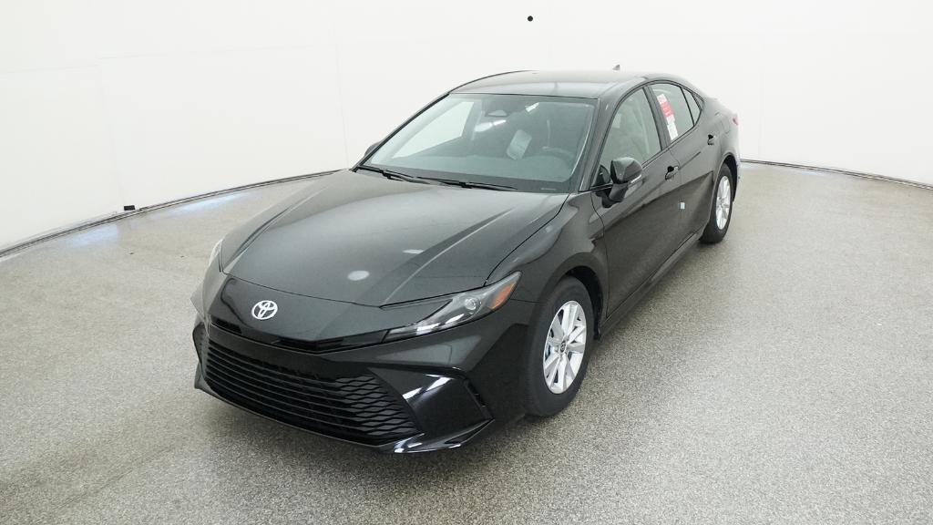 2026 Toyota Camry LE photo 4