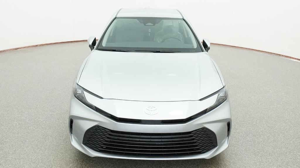 2026 Toyota Camry LE Hybrid's photo