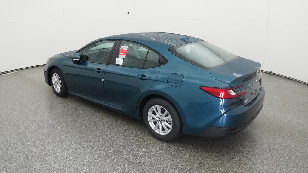 2026 Toyota Camry LE photo 13