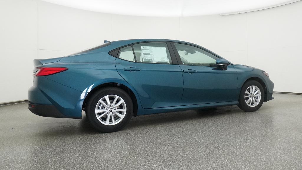 2026 Toyota Camry LE photo 23