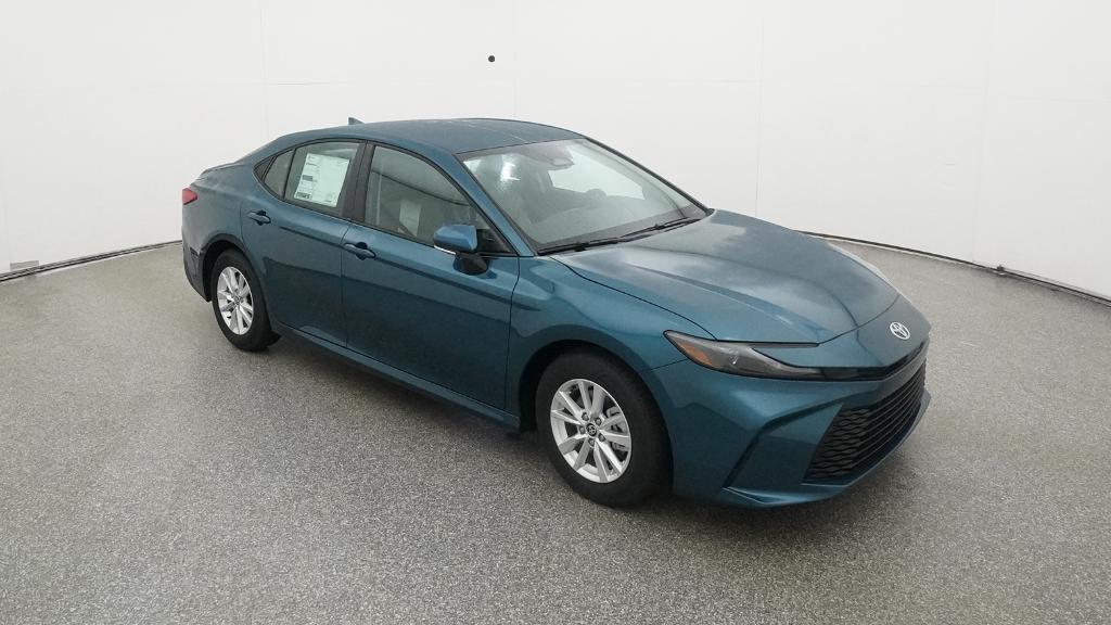 2026 Toyota Camry LE photo 29
