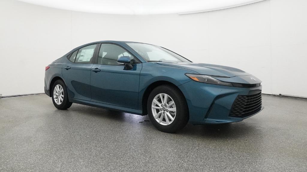 2026 Toyota Camry LE photo 30