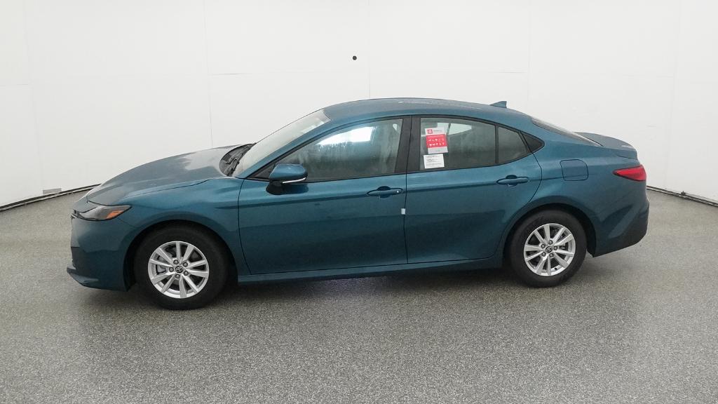 2026 Toyota Camry LE photo 9