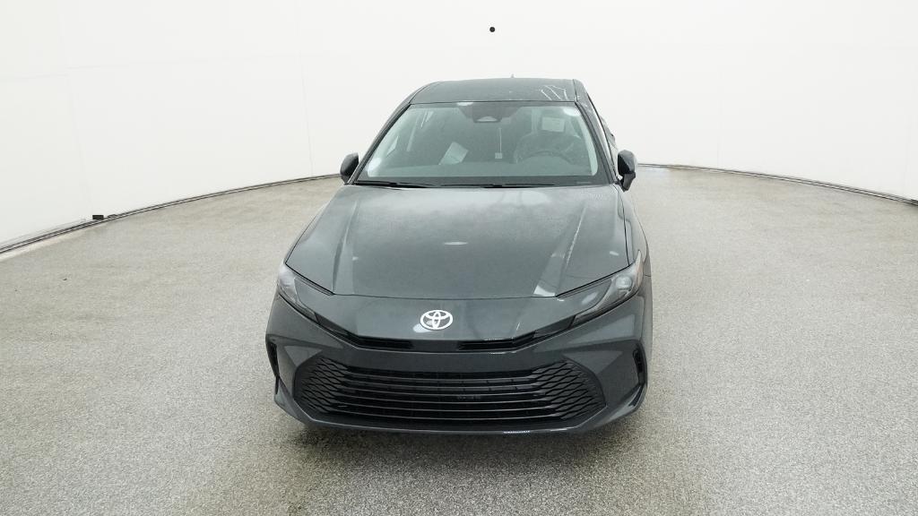 2026 Toyota Camry LE photo 2