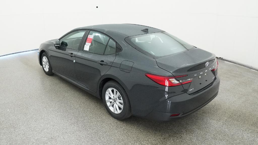 2026 Toyota Camry LE photo 13