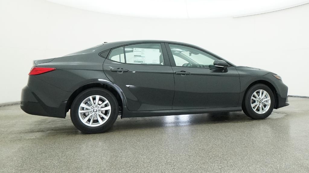 2026 Toyota Camry LE photo 23