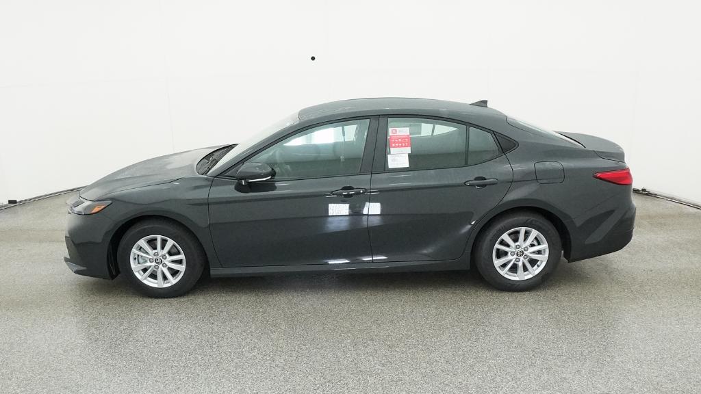 2026 Toyota Camry LE photo 9
