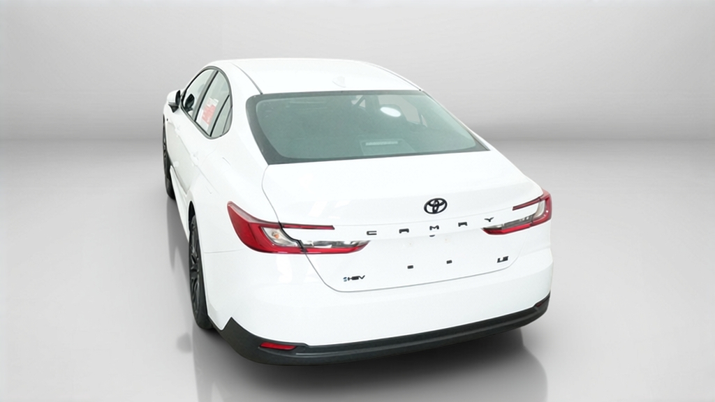 New 2026 Ice Cap Toyota  LE image 13