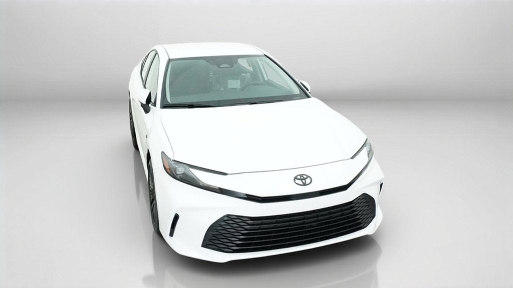 New 2026 Ice Cap Toyota  LE image 4