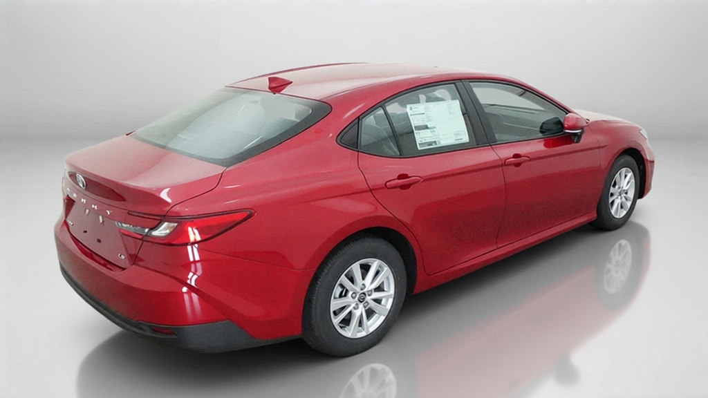 2027 Toyota Camry LE 4dr Car Slide 10