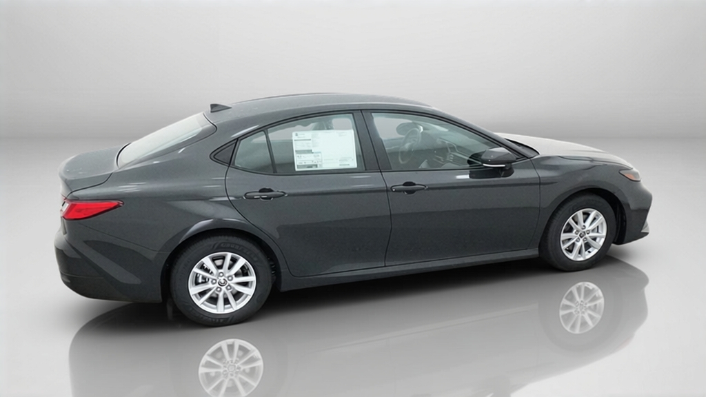New 2027 Underground Toyota  LE image 8