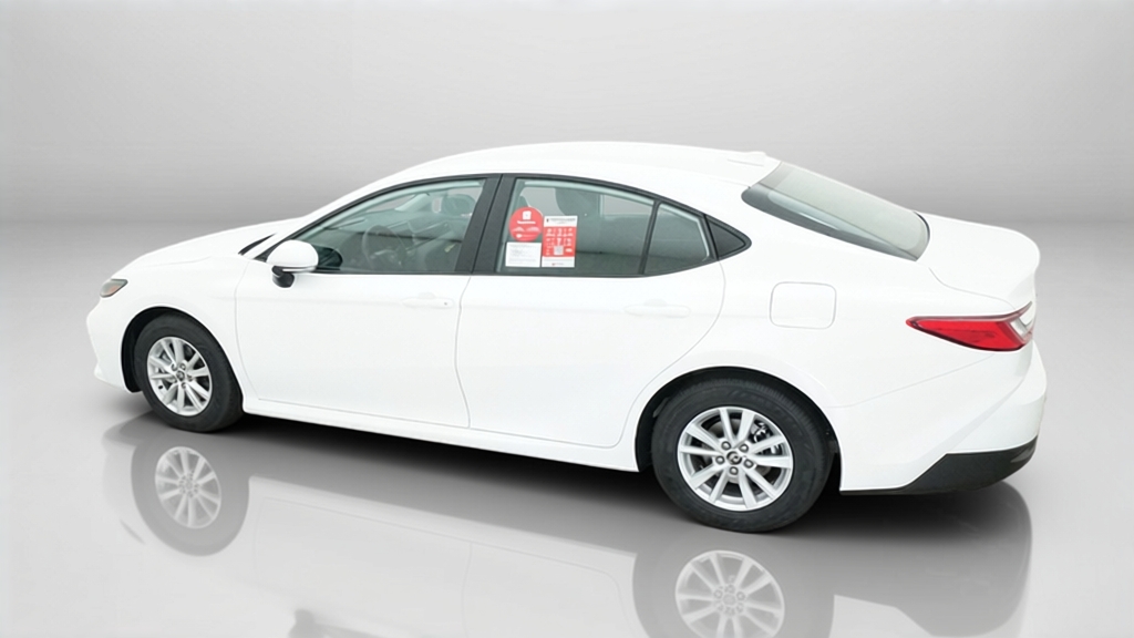 2027 Toyota Camry LE 4dr Car Slide 5