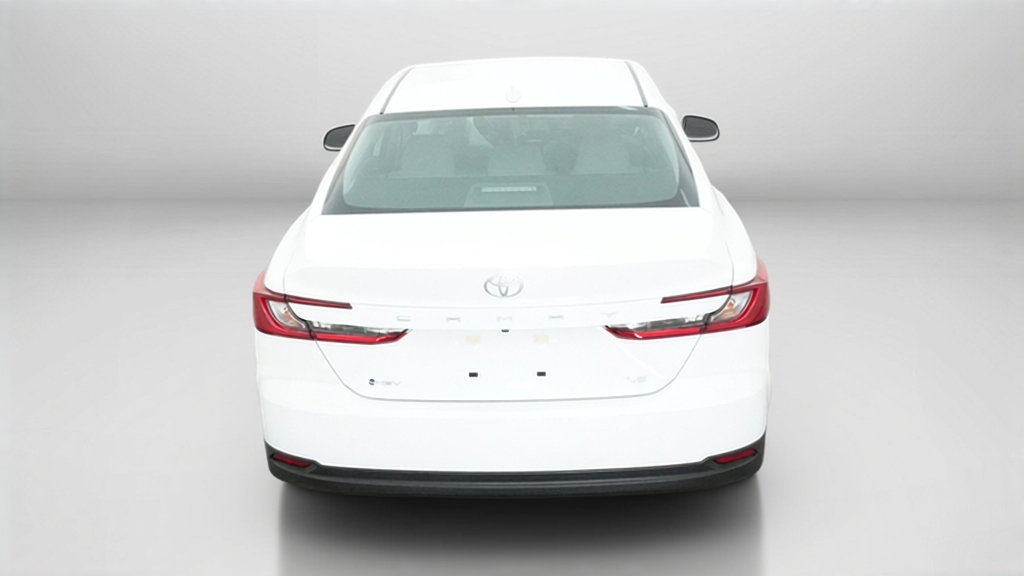 2027 Toyota Camry LE 4dr Car Slide 8