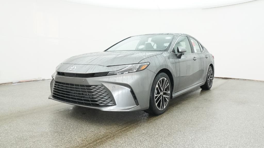 2026 Toyota Camry XLE photo 2