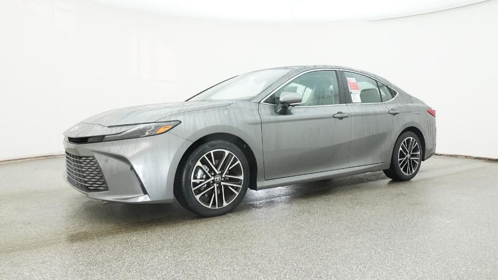 2026 Toyota Camry XLE photo 3