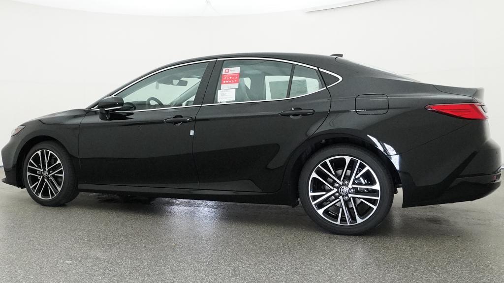 New 2026 Midnight Black Metallic Toyota  XLE image 39