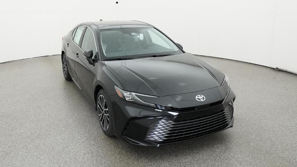 New 2026 Midnight Black Metallic Toyota  XLE image 33