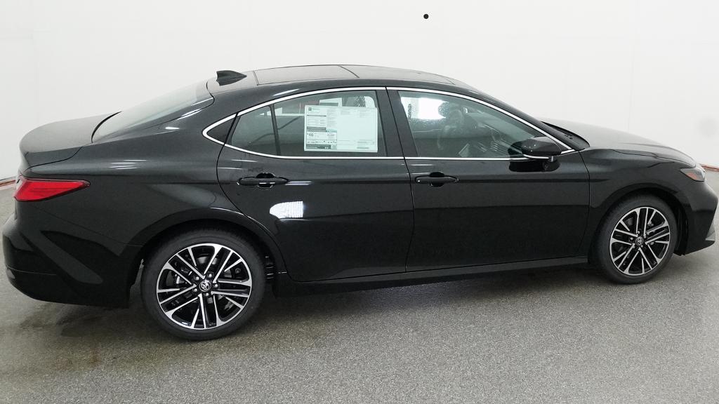 New 2026 Midnight Black Metallic Toyota XLE image 61