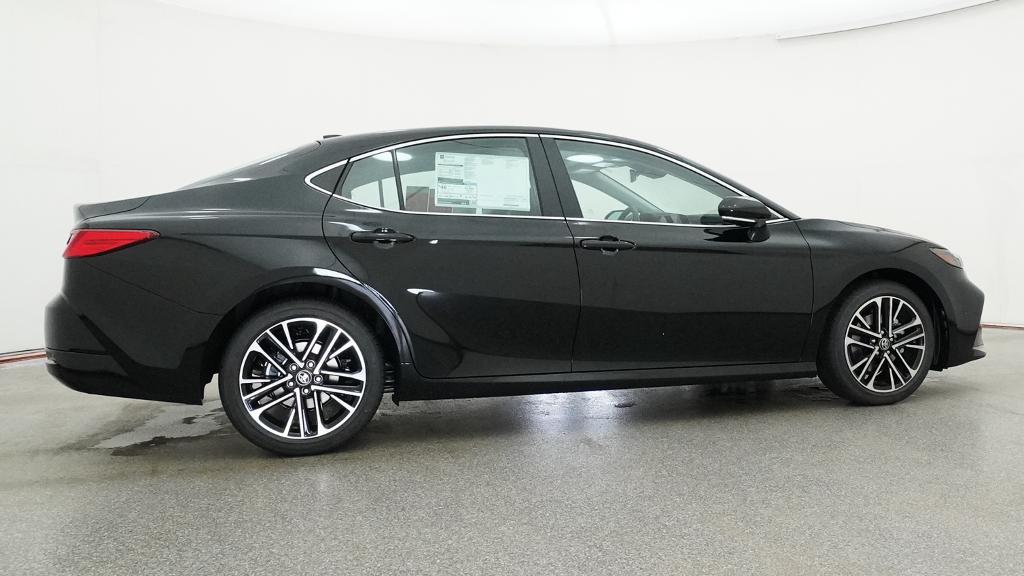 New 2026 Midnight Black Metallic Toyota XLE image 60
