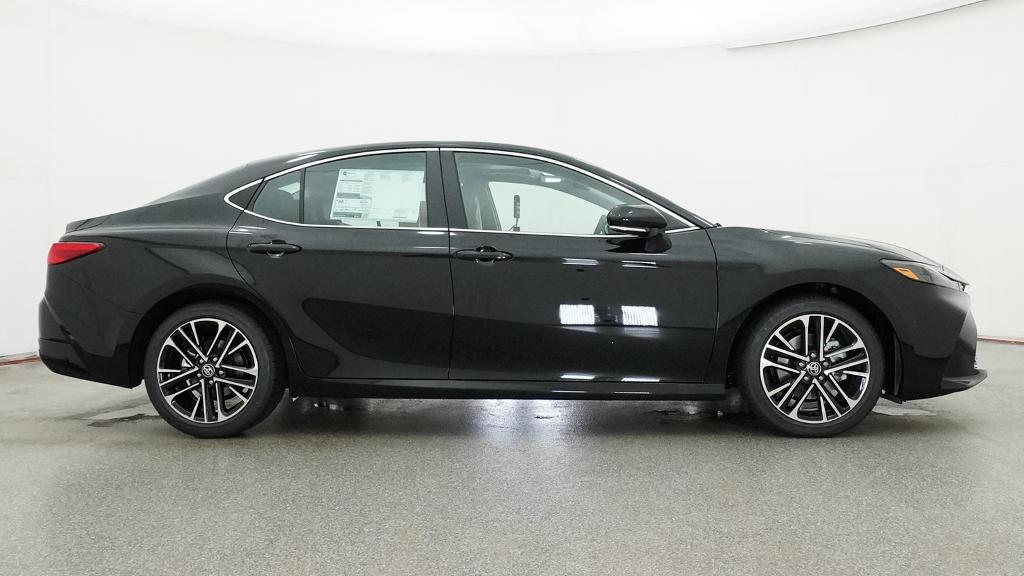 New 2026 Midnight Black Metallic Toyota XLE image 58