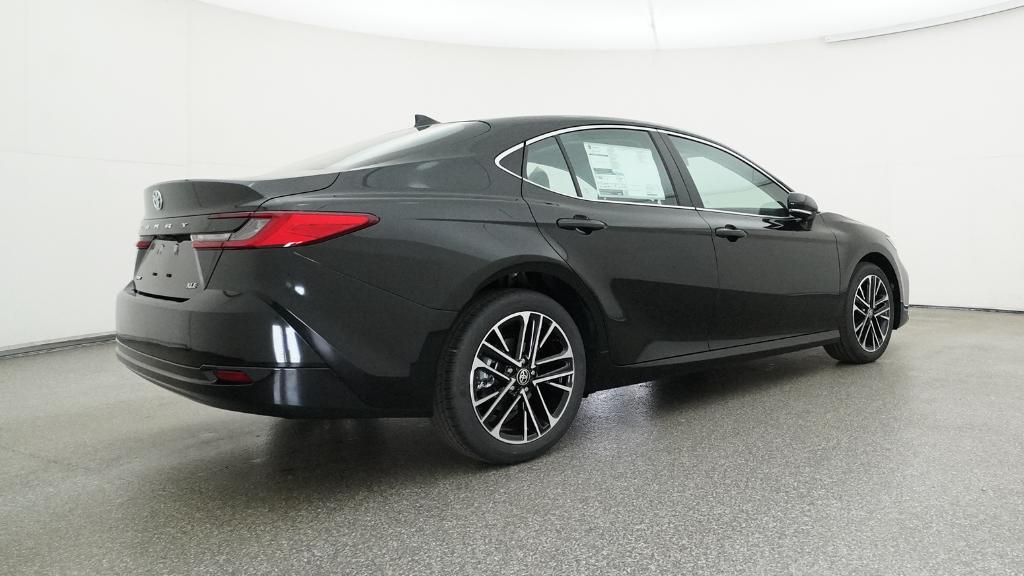 New 2026 Midnight Black Metallic Toyota  XLE image 43