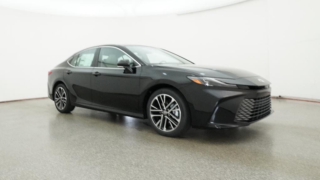 New 2026 Midnight Black Metallic Toyota  XLE image 40