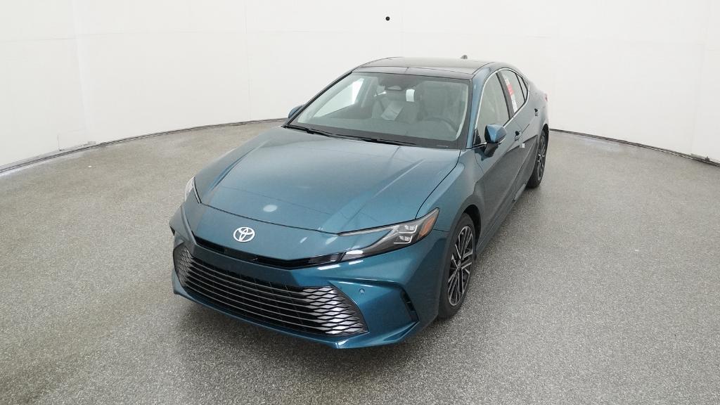 2026 Toyota Camry XLE photo 4