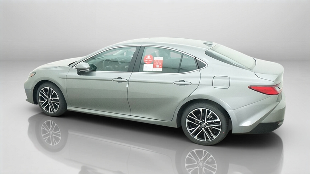 New 2027 Heavy Metal <sup>1</sup> Toyota  XLE image 15