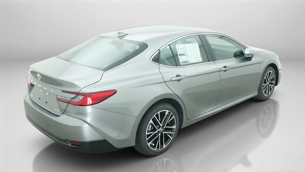 New 2027 Heavy Metal <sup>1</sup> Toyota  XLE image 9