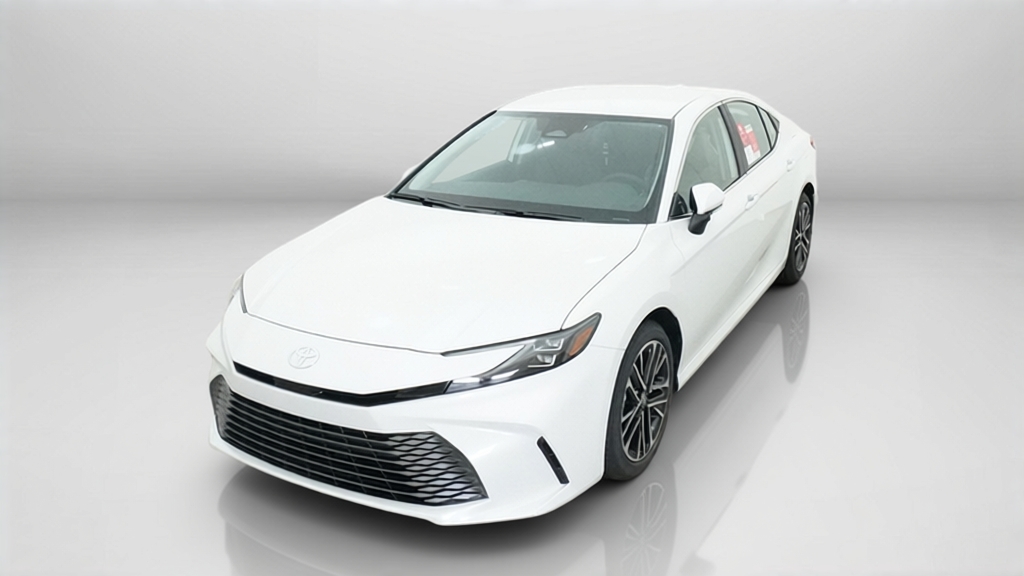 2027 Toyota Camry XLE 4dr Car Slide 2