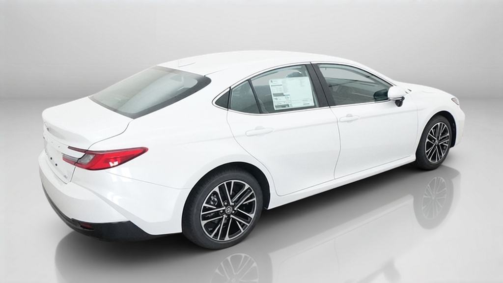 2027 Toyota Camry XLE 4dr Car Slide 10