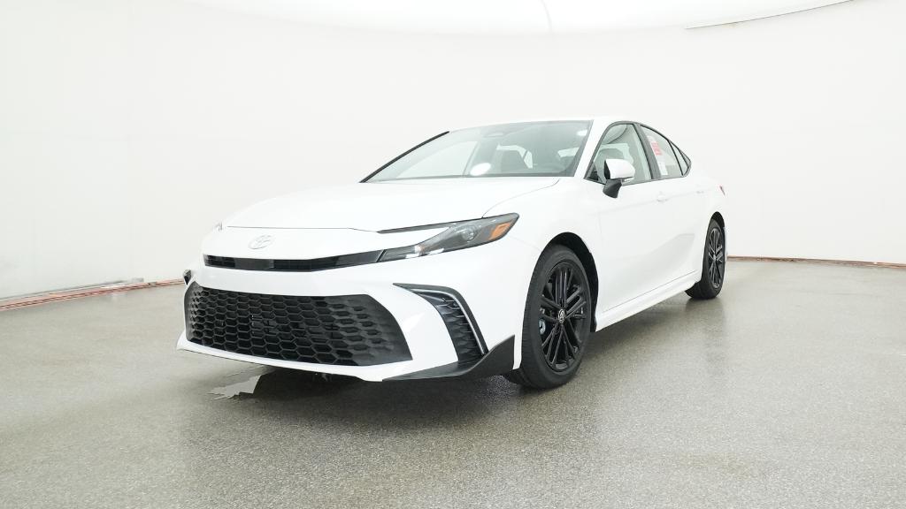 2025 Toyota Camry SE photo 4