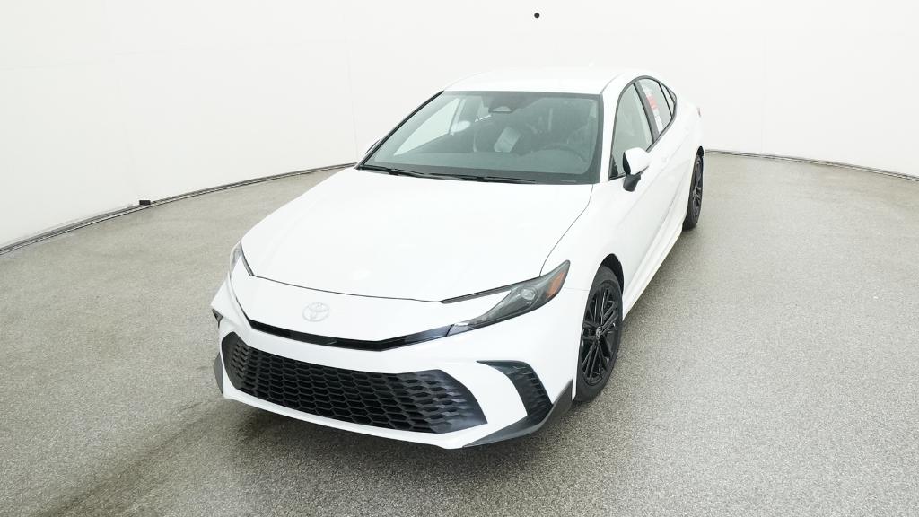 2025 Toyota Camry SE photo 4