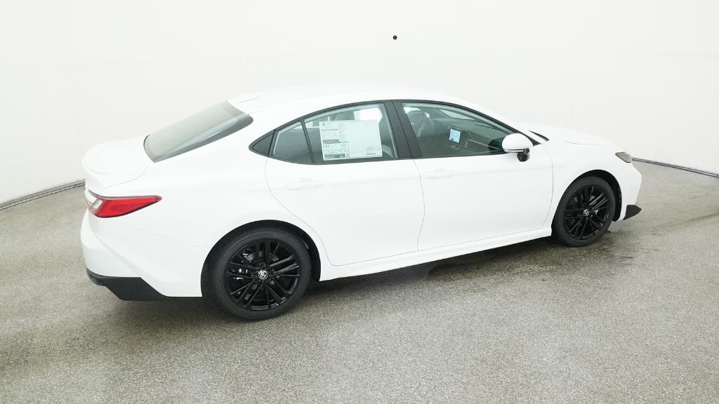 2025 Toyota Camry SE photo 23