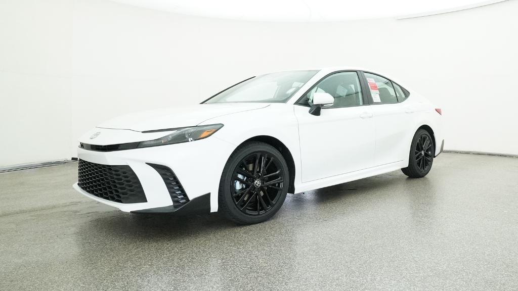 2025 Toyota Camry SE photo 6