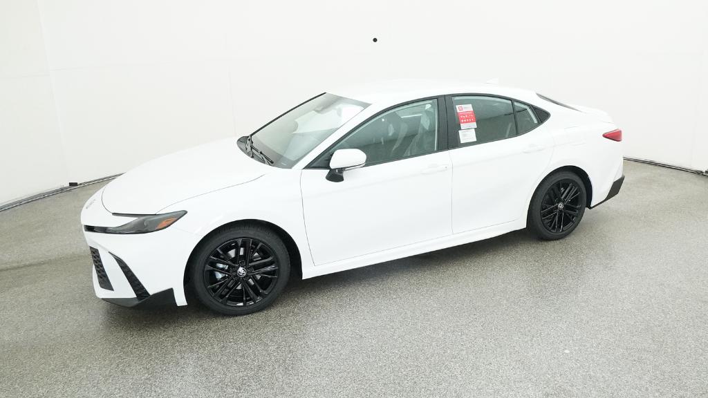 2025 Toyota Camry SE photo 8