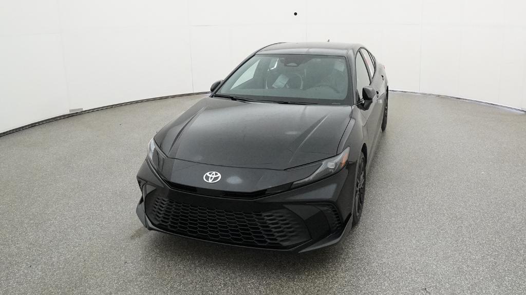 2025 Toyota Camry SE photo 8