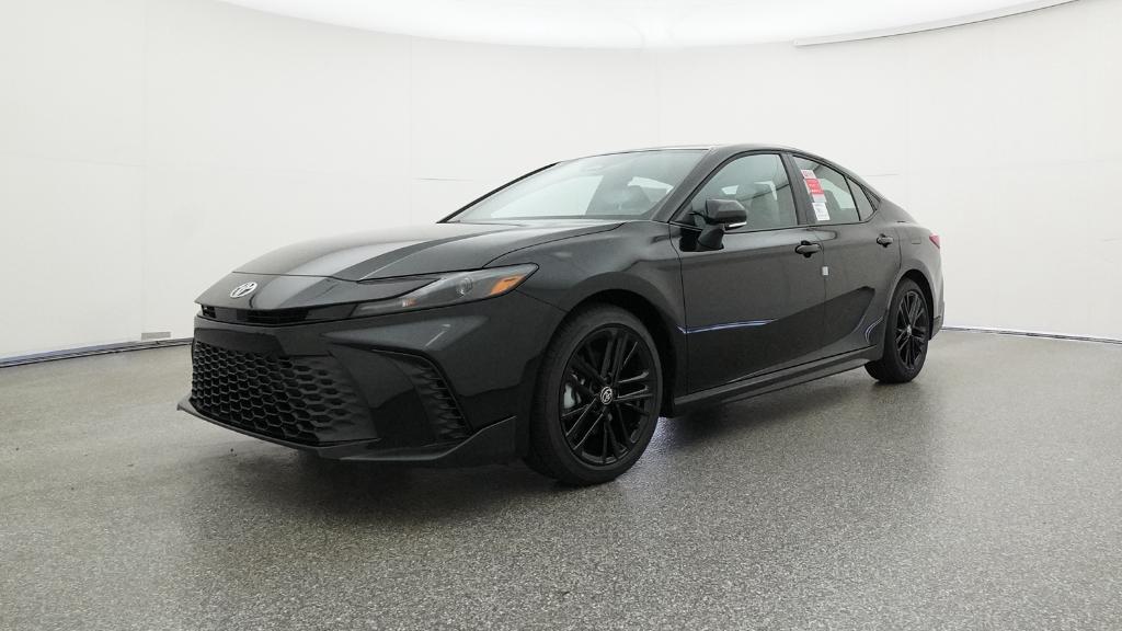 2025 Toyota Camry SE photo 12