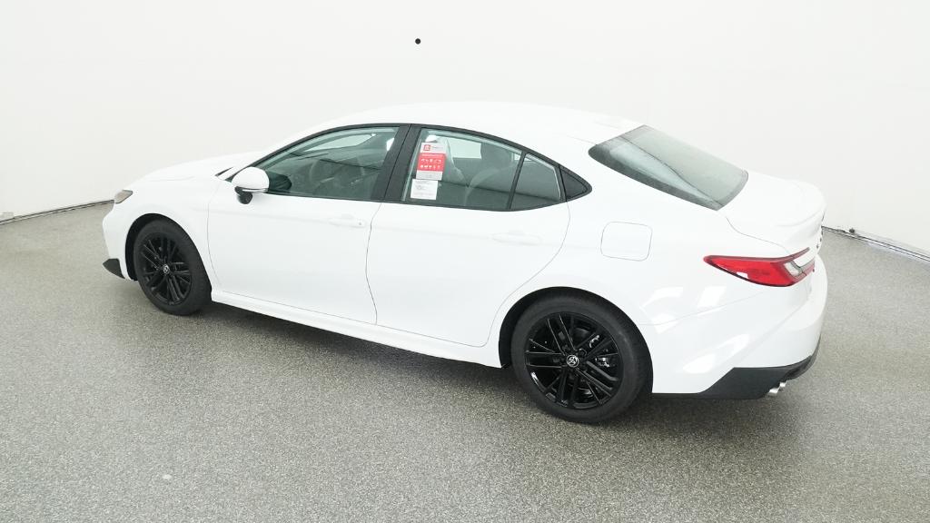 2025 Toyota Camry SE photo 11