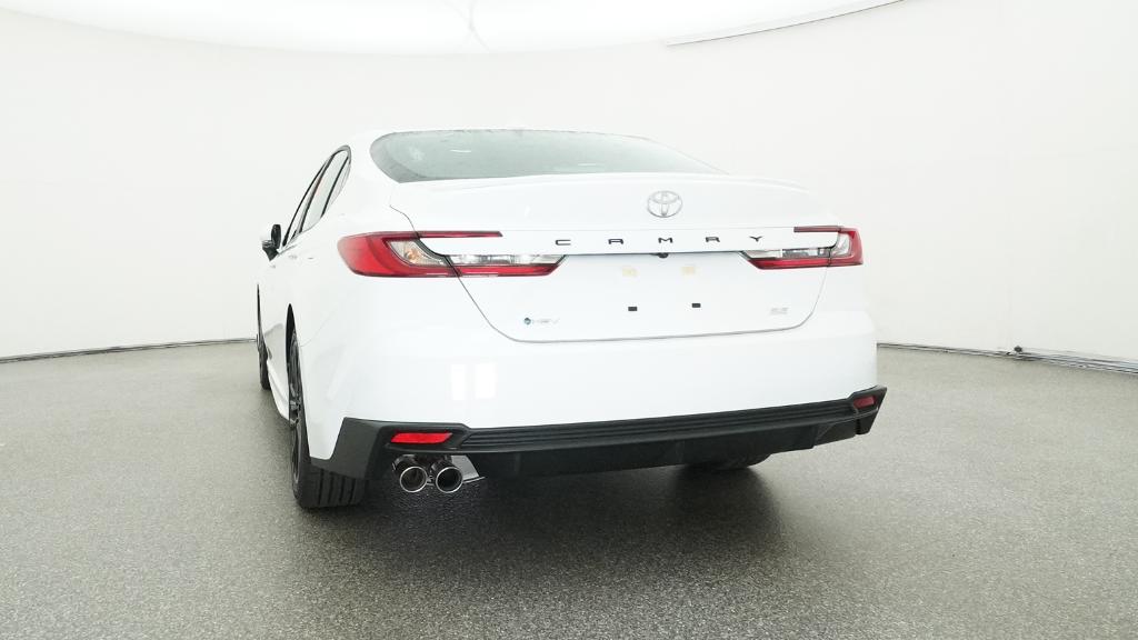 2025 Toyota Camry SE photo 15