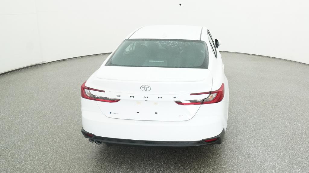 2025 Toyota Camry SE photo 18