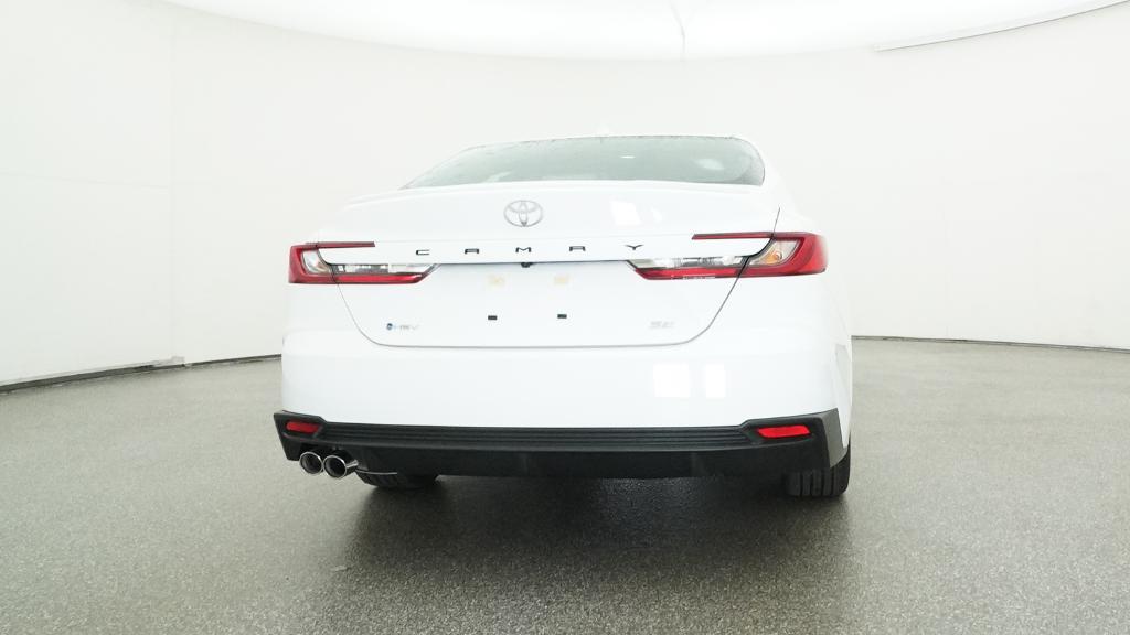 2025 Toyota Camry SE photo 17