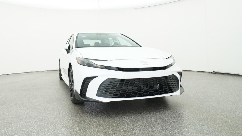 2025 Toyota Camry SE photo 31
