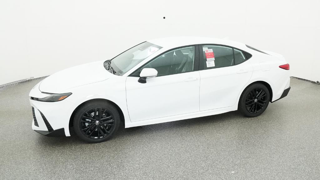 2025 Toyota Camry SE photo 7