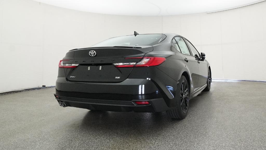 2025 Toyota Camry SE photo 20