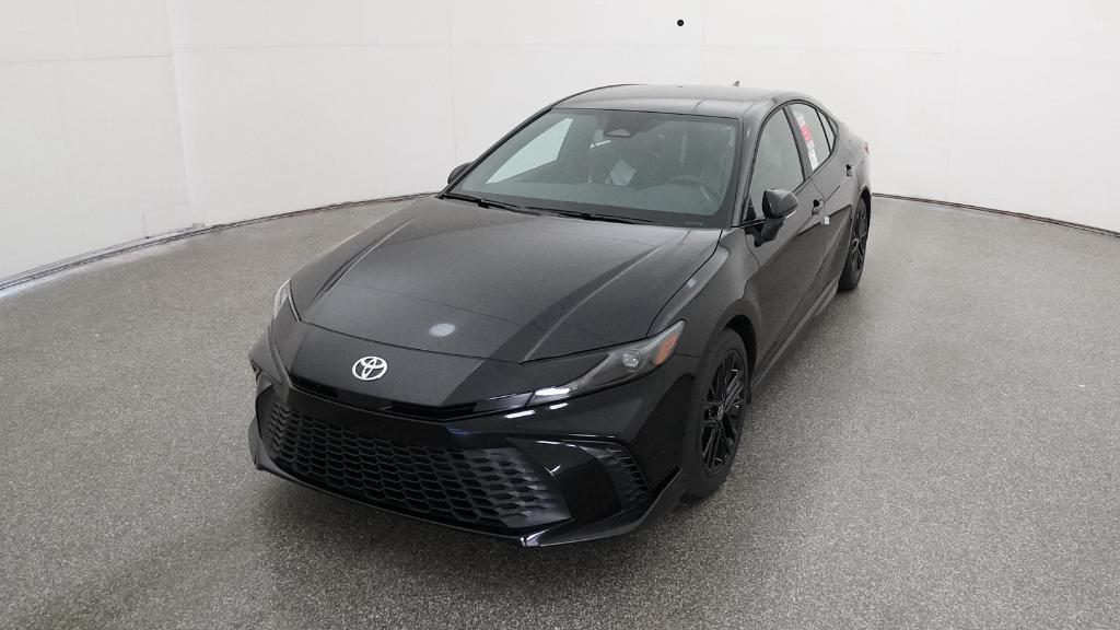2025 Toyota Camry SE photo 5